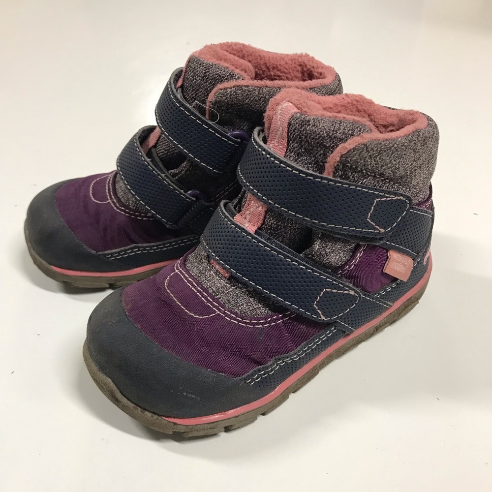 See Kai Run Atlas Boots Size 9